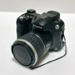 【美品　動作確認済み】FUJIFILM FINEPIX S5200 デジカメのサムネイル