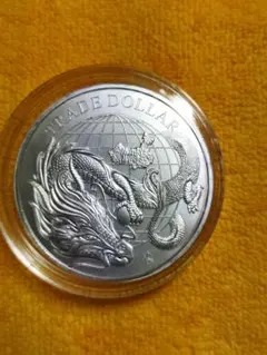 2021年 ニウエ「生命の木」純銀 1オンス銀貨 - メルカリ