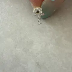 GUESS クエスチョンマーク ピアス 片耳用