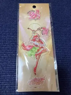 【絶版】プリキュア 20周年 アクリルキーホルダー キュアフラミンゴ
