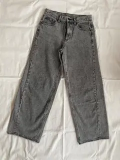 GU ローライズバギージーンズ