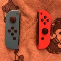 Nintendo Switch Joy-Con コントローラー 青と赤