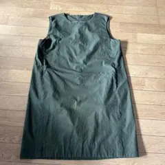 カーキ　ワンピースのサムネイル