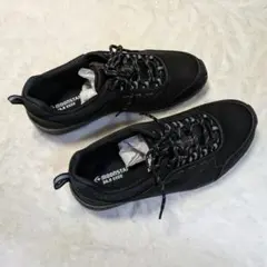 幅広 スニーカー