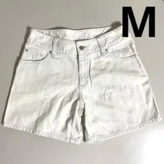 earth music & ecology 薄色デニムショートパンツ