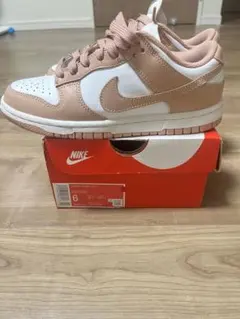 NIKE DUNK LOW ホワイト　ピンク　23センチのサムネイル