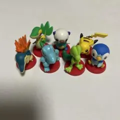 ポケモン　チョコエッグ　旅立ちの3匹　7種まとめ売り　ピカチュウ