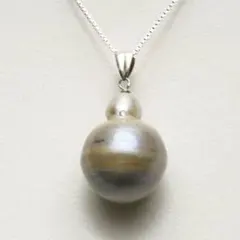 南洋白蝶真珠パールペンダントトップ　16mm　グリーングレーカラー　K14WG製