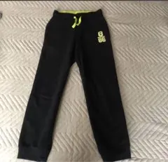 ギャップ　GAP スウェットパンツ　ジャージ　黒　130