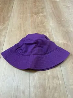 紫　ハット　H&M