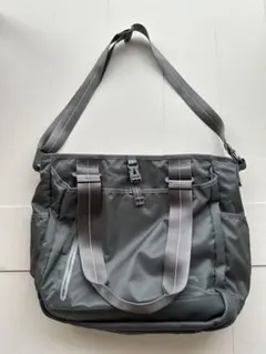 Item thumbnail for item a0185bfc-4f7f-4245-a801-3ed7639c527f