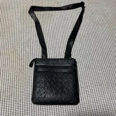 ARMANI EXCHANGE ショルダーバッグ ブラックのサムネイル