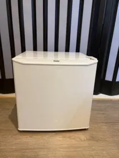 冷蔵庫 小型冷蔵庫 ユーイング UR-D05BF 2014年製 46L ホワイト - メルカリ