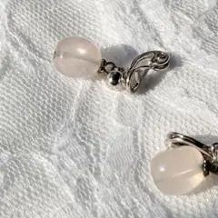 VendomeBoutiqueピンクストーン イヤリング 天然石のサムネイル