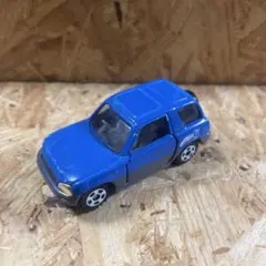 トミカ　トヨタRAV4 ミニカーのサムネイル