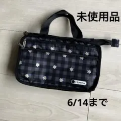 【未使用品】LeSportsac デイジー柄マルチポーチのサムネイル