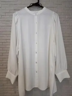 ✨今週限定・値下げ✨GLACIER 白　ブラウス　M 春夏向け