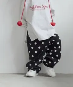ローリーズファームシェフパンツ ドットLOWRYSFARM 100-110cmのサムネイル