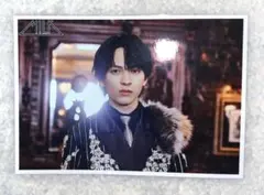 Item thumbnail for item d687b8ff-4216-405b-b3e7-357196124731