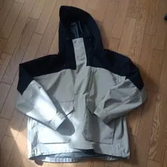 GUメンズマウンテンパーカー　Mサイズ