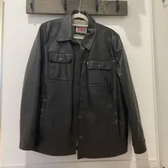 Levi's ブラウンフェイクレザージャケット ボア裏地付き