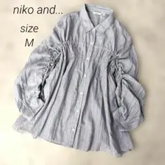 niko and... プレミアムローンギャザーシャツ　M　ブルー　ストライプ
