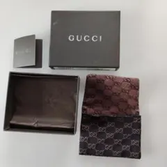 GUCCI ギフトボックス 空箱 保存袋付きのサムネイル