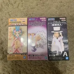 ワンピースワールドコレクタブルフィギュア　ルフィ　　メタリックカラー　他まとめ