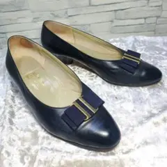 ギンザヨシノヤ 23.5cm パンプス レザー ネイビーブラック リボン