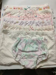 女の子用ボクサーパンツ１６０サイズ６枚１３０サイズショーツ１枚