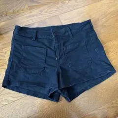 H&M ブラックショートパンツ EUR 38