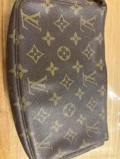 Louis Vuitton モノグラム ポーチ