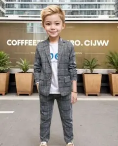 【新品未使用】子供用スーツ フォーマル　男 キッズ ジャケットパンツ160