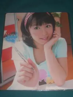 七海なな　さん　マウスパッド