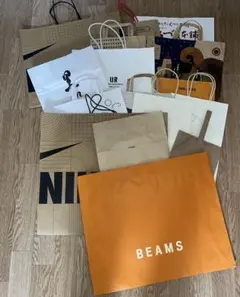 ブランド品あり‼️NIKE BEAMS Dior Starbucks 紙袋