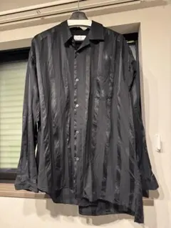 アシンメトリー シャツ