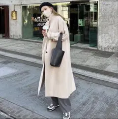完売品］LOEWE サーキュラースリーブ ベルテッドコート ウール