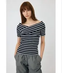 MOUSSY クロスオフショルダートップス　ブラック