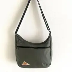 KELTY CURVE SHOULDERショルダーバッグオリーブ未使用A4収納可のサムネイル