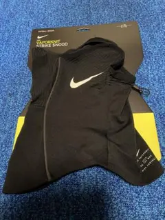 ナイキフットボール　ストライクスヌード