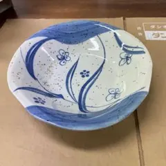 たち吉　青い花模様のボウル 直径約23cm -164