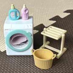 Item thumbnail for item 659d7526-7403-4db5-a78c-8d19f1154624