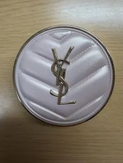 イヴサンローラン　ラディアントタッチグロウパクト クッションファンデ B10