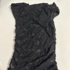 ダメージ オフショルダー 黒