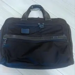 TUMI ビジネスバッグ ブラックのサムネイル