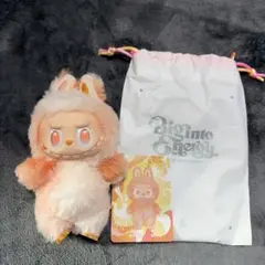 Big into Energy LABUBU ラブブ エナジーHAPPINESS