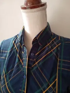 ナラカミーチェ シャツ