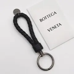 ボッテガヴェネタ イントレチャート ネックストラップ レザー ブラック