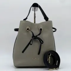 美品 フルラ レザー 2way ショルダーバッグ コスタンザ 巾着 ロゴ金具