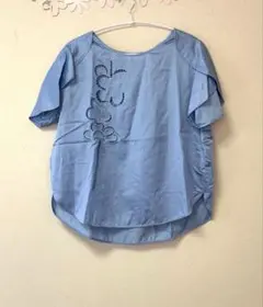 TSUMORI CHISATO 花柄つき 半袖ブラウス